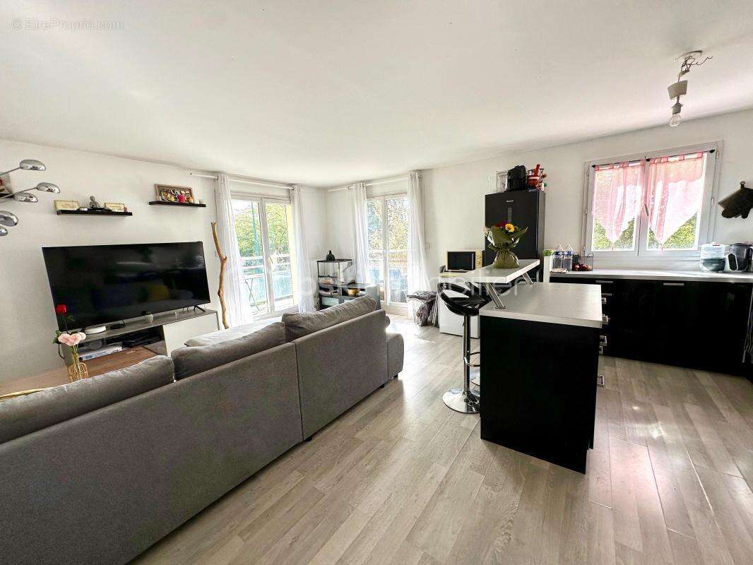 Appartement à SAINT-OUEN-L&#039;AUMONE