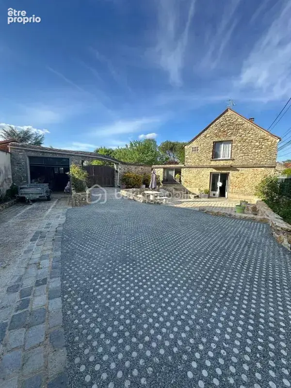 Maison à SOIGNOLLES-EN-BRIE
