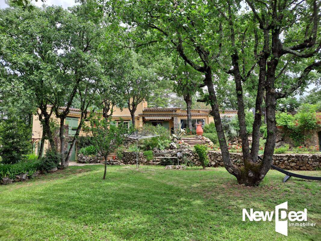 Maison à SAINT-PAUL-EN-FORET