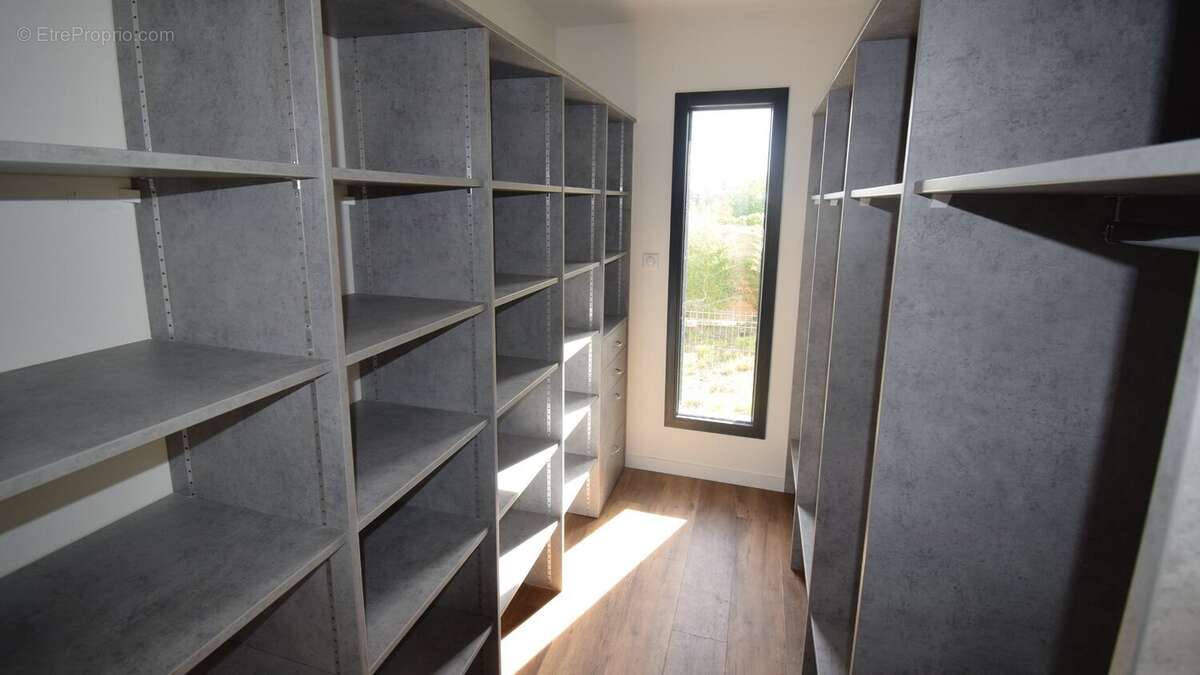 Maison à BELLERIVE-SUR-ALLIER