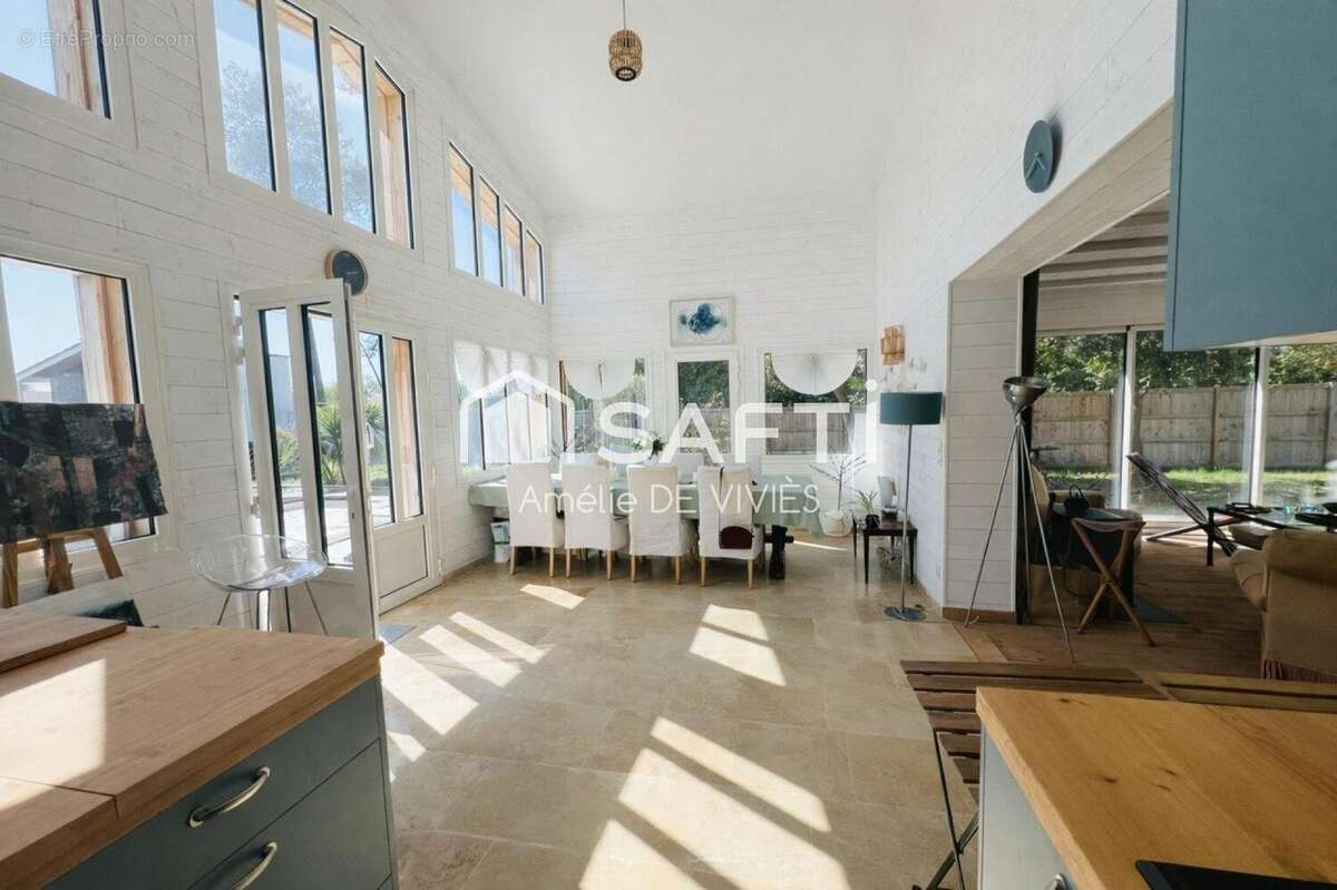 Maison 174 m² à Ares  - photo 8