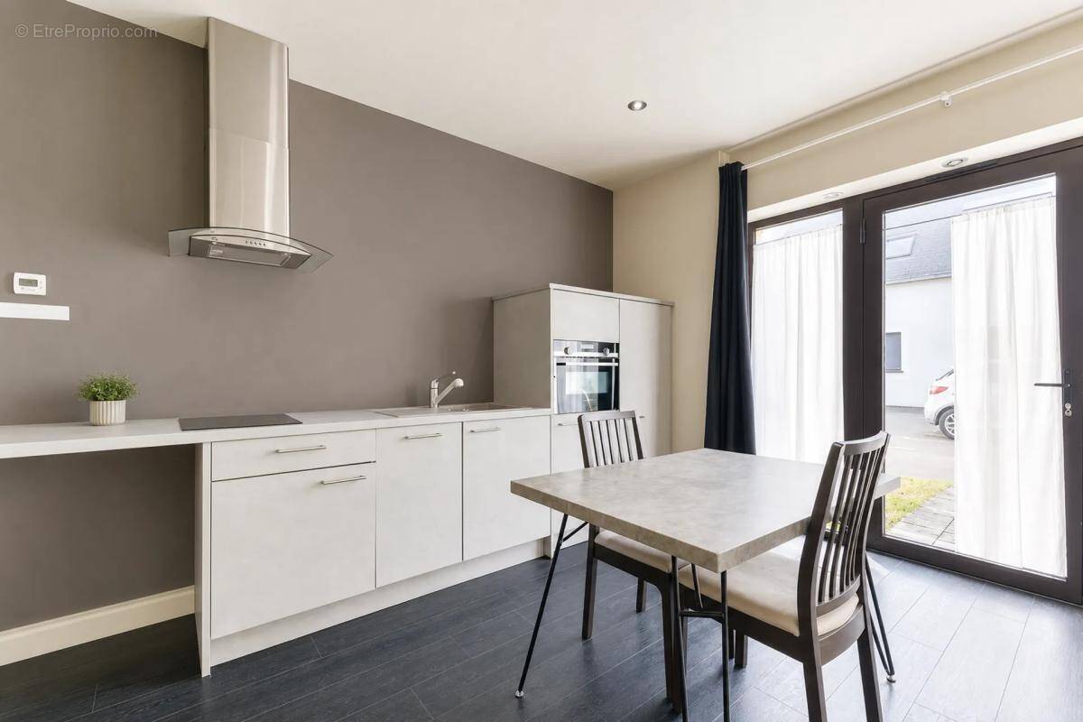 Appartement à SAINTE-LUCE-SUR-LOIRE