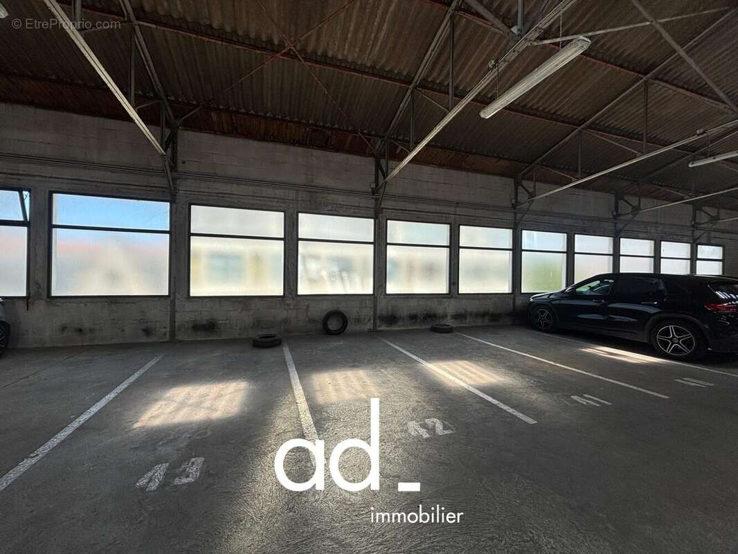 Parking 10 m² à La Rochelle  - photo 3