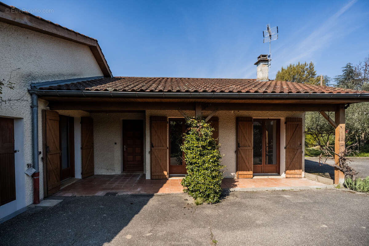 Maison à CHAPONOST