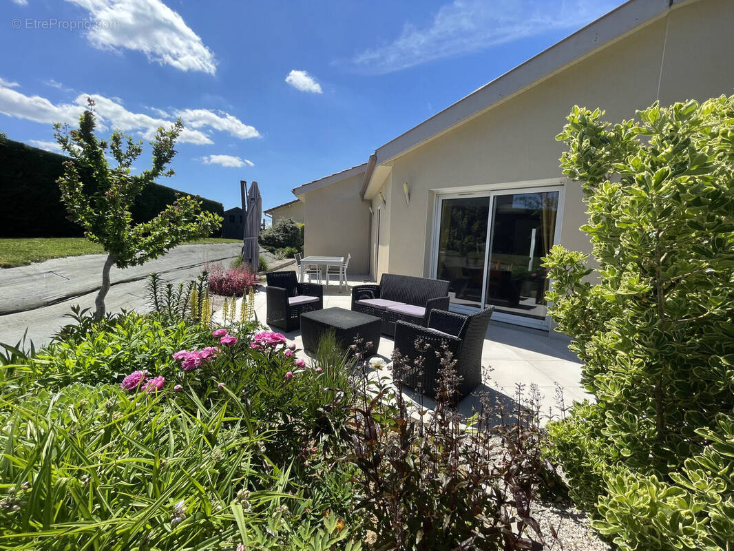 Photo 1 - Maison à RONNO