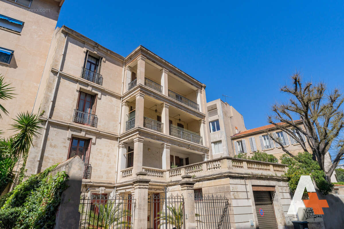 Appartement à MARSEILLE-8E