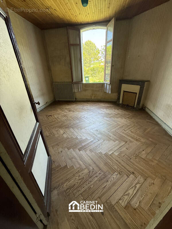 Maison 112 m² à Belin-Beliet  - photo 5