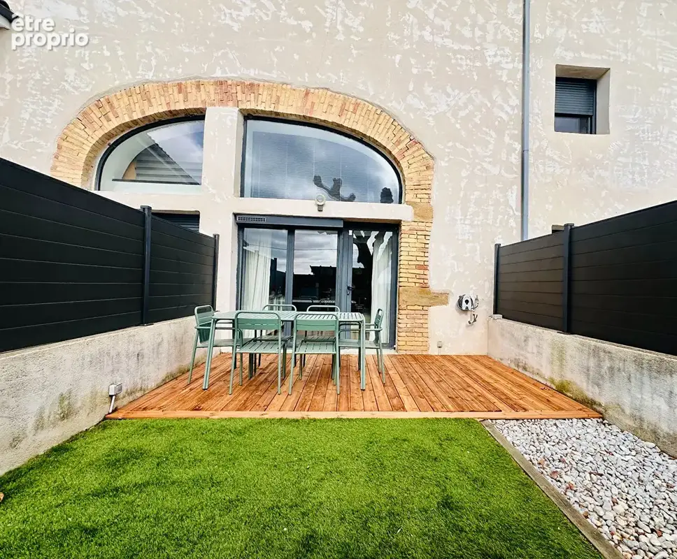 Appartement à LES COTES-D'AREY