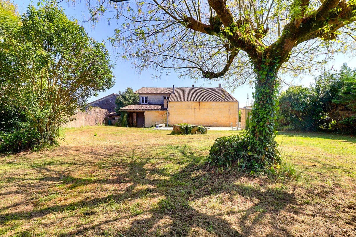 Maison à SAINT-GERMAIN-DU-PUCH