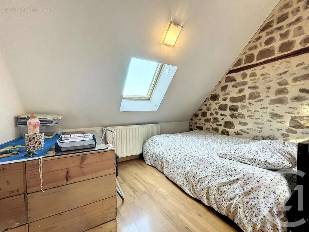 Maison 175 m² à Nangis  - photo 18