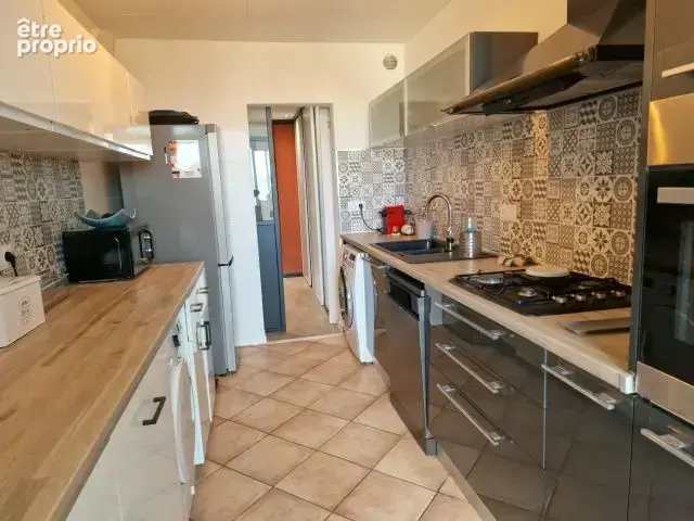 Appartement t3 71 m2 env a vendre sur marseille 10eme - photo 6