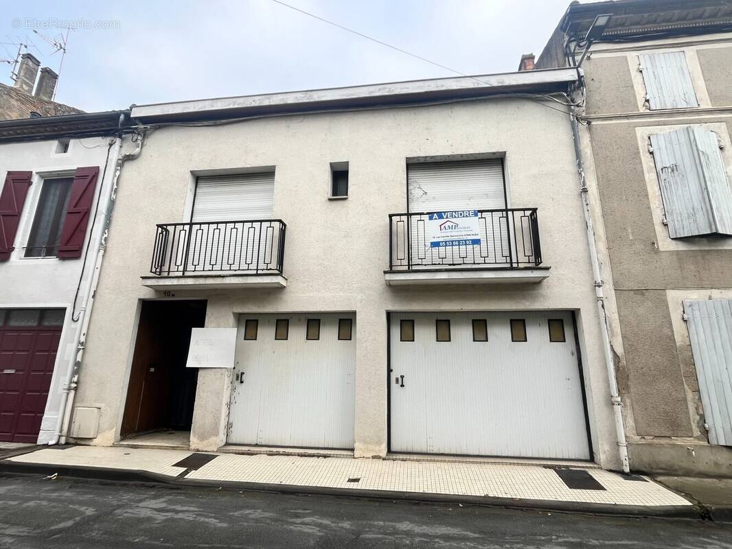 Maison à AIGUILLON