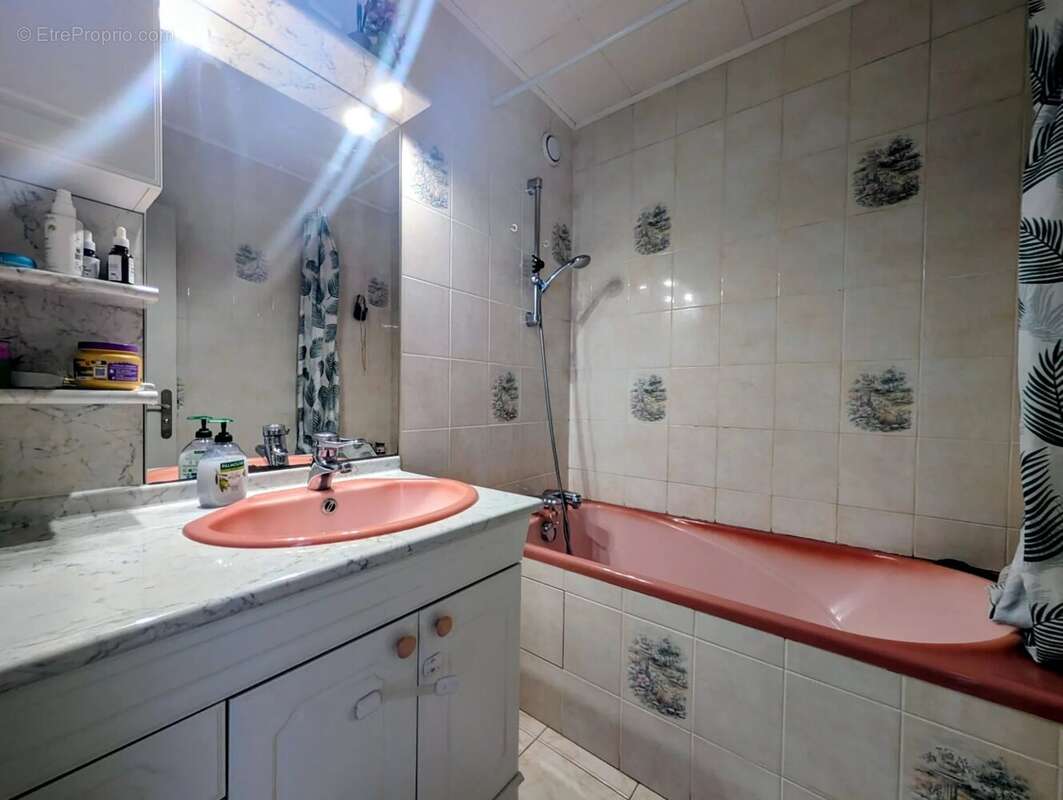 Appartement 3p 2 chambres  - aucuns travaux a prevoir - photo 9