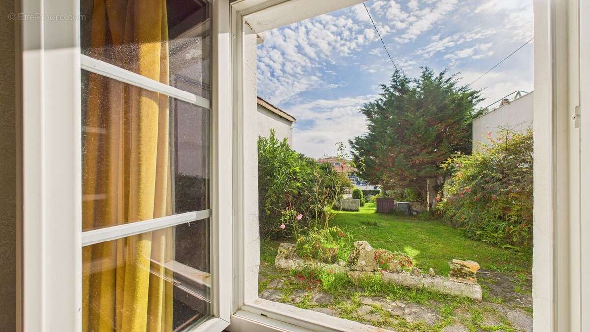 Rare à Bidart : maison début 19e à réinventer, plage à pied ! - photo 8