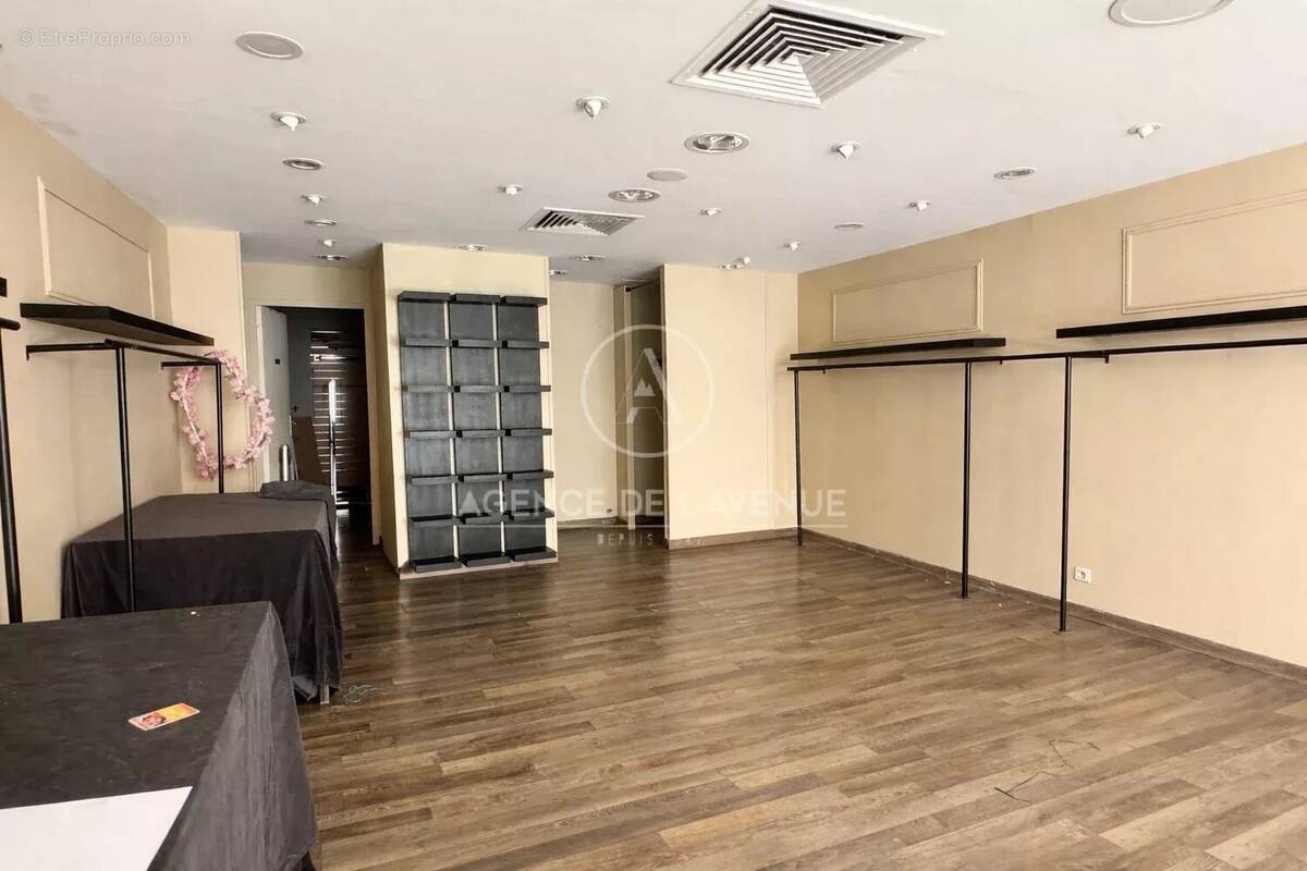 Commerce à LA SEYNE-SUR-MER