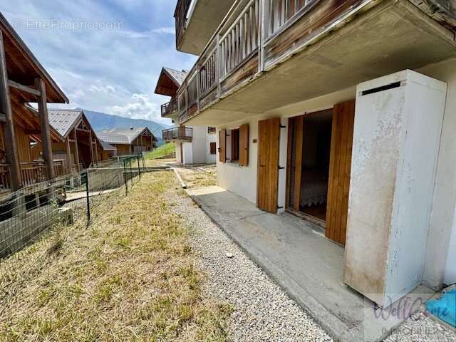 Appartement à ALBIEZ-MONTROND