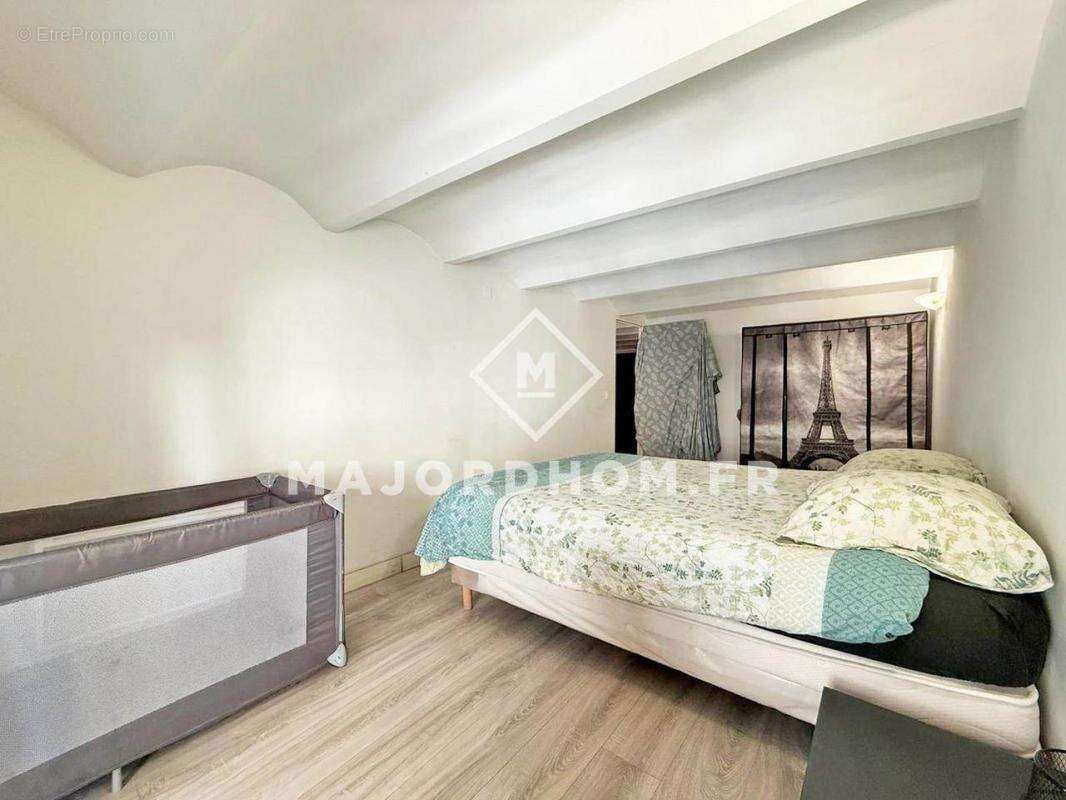 Appartement à MARSEILLE-2E