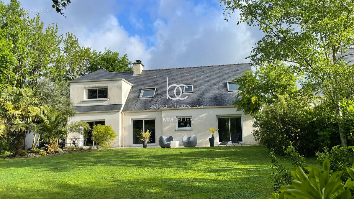Maison à THEIX