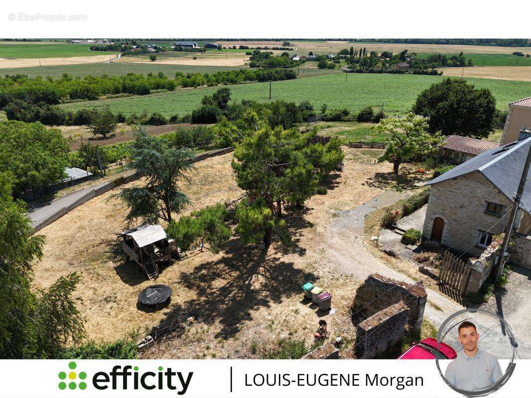 Maison à SAINT-JEAN-DE-SAUVES