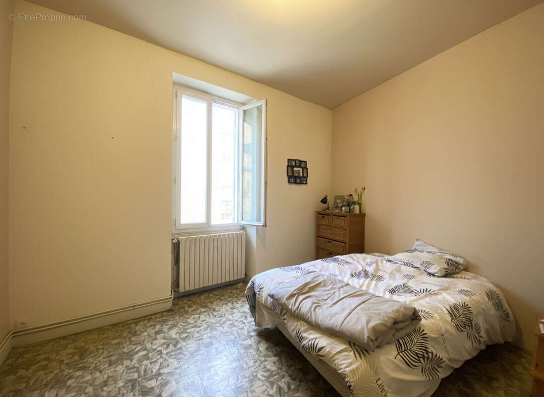 Autre à PERIGUEUX