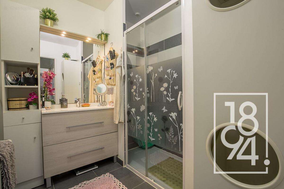 Appartement à MARSEILLE-9E