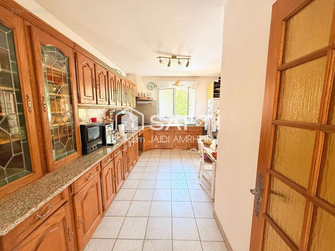 Maison 163 m² à Villiers-Sur-Marne  - photo 6