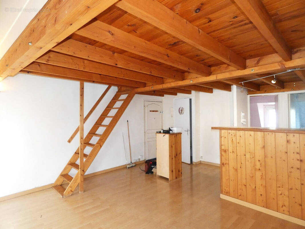 Appartement à PONTOISE