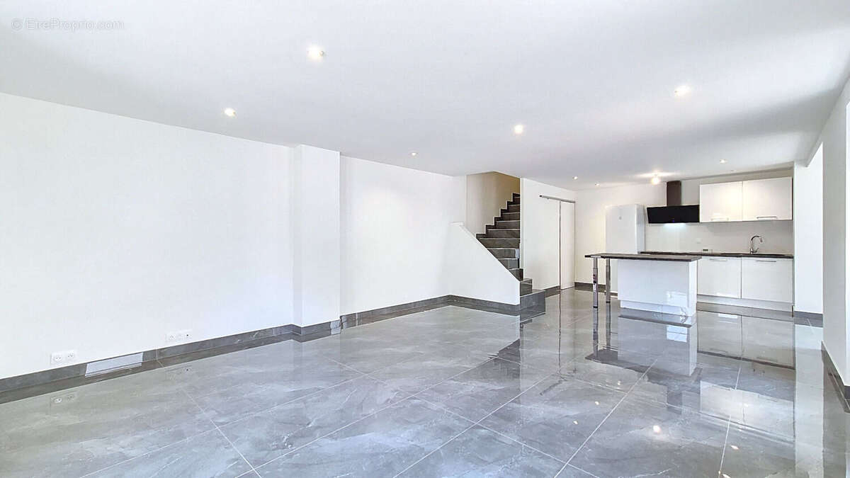 Maison Huningue 6 pièce(s) 123.53 m2 - photo 5