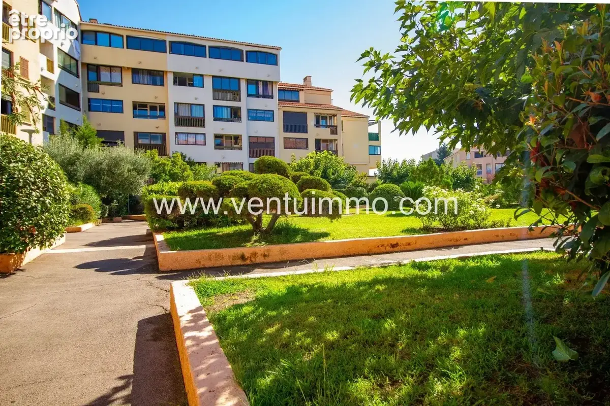FRÉJUS Centre - TOURRACHE  Studio 27 m², piscine, tennis - photo 14