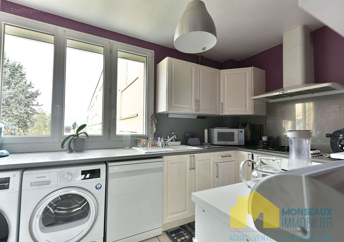 Appartement à EPINAY-SUR-ORGE