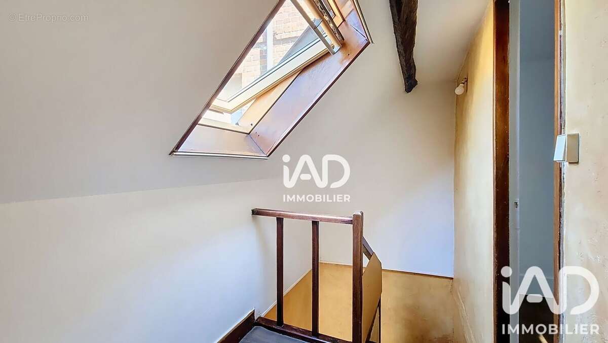 Maison 56 m² à Saint-Etienne-Du-Rouvray  - photo 9