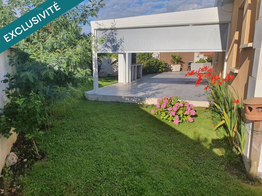 Photo 1 - Maison à CHANIERS