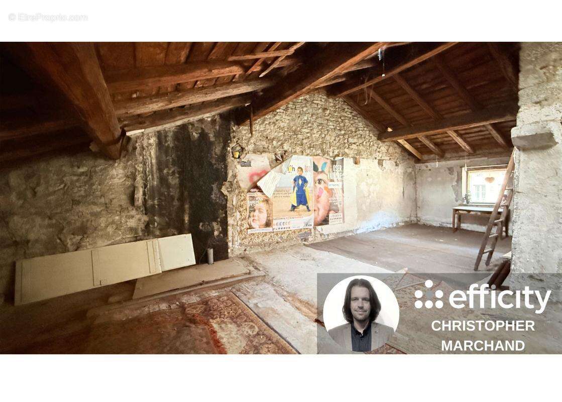 Appartement à NANTUA