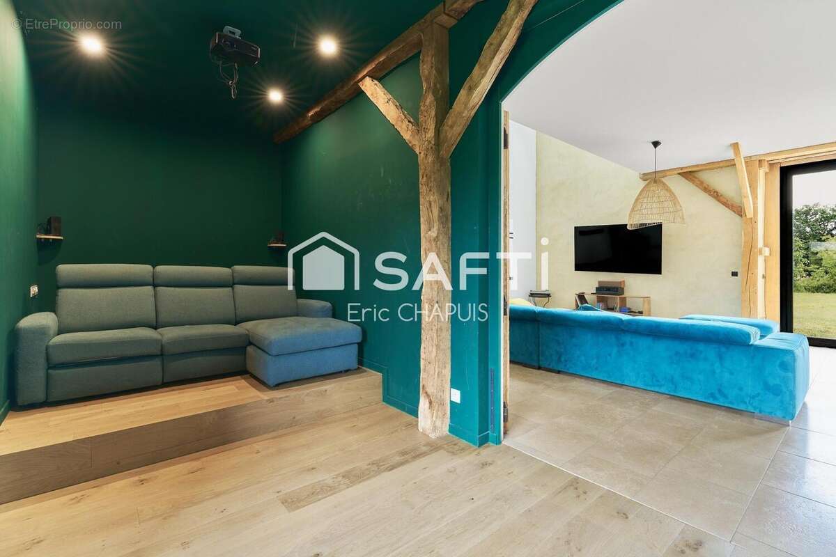Photo 2 - Maison à SAINT-GILLES