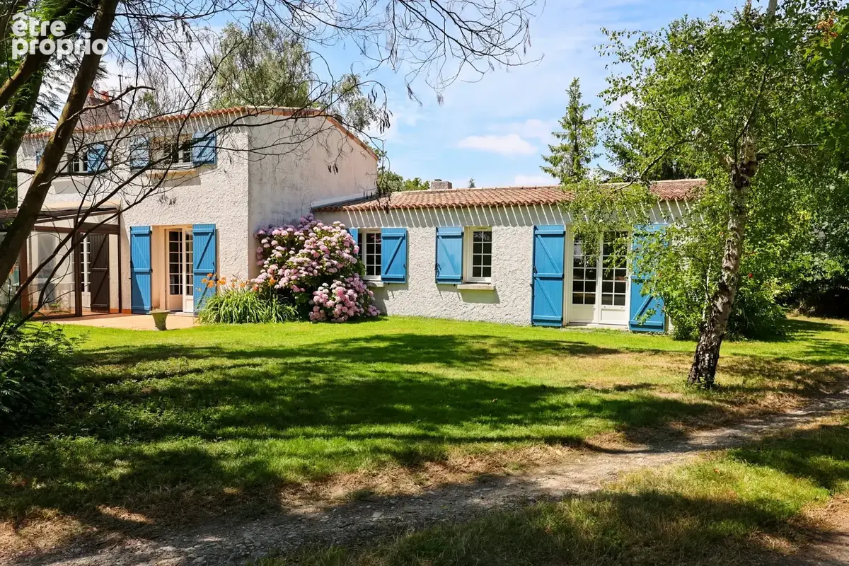 Maison à VIEILLEVIGNE