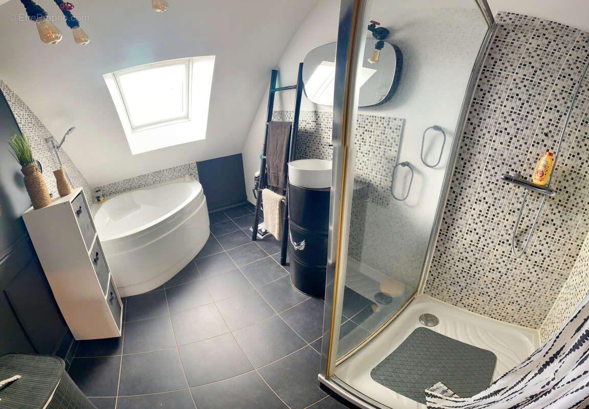 Maison à SANNERVILLE