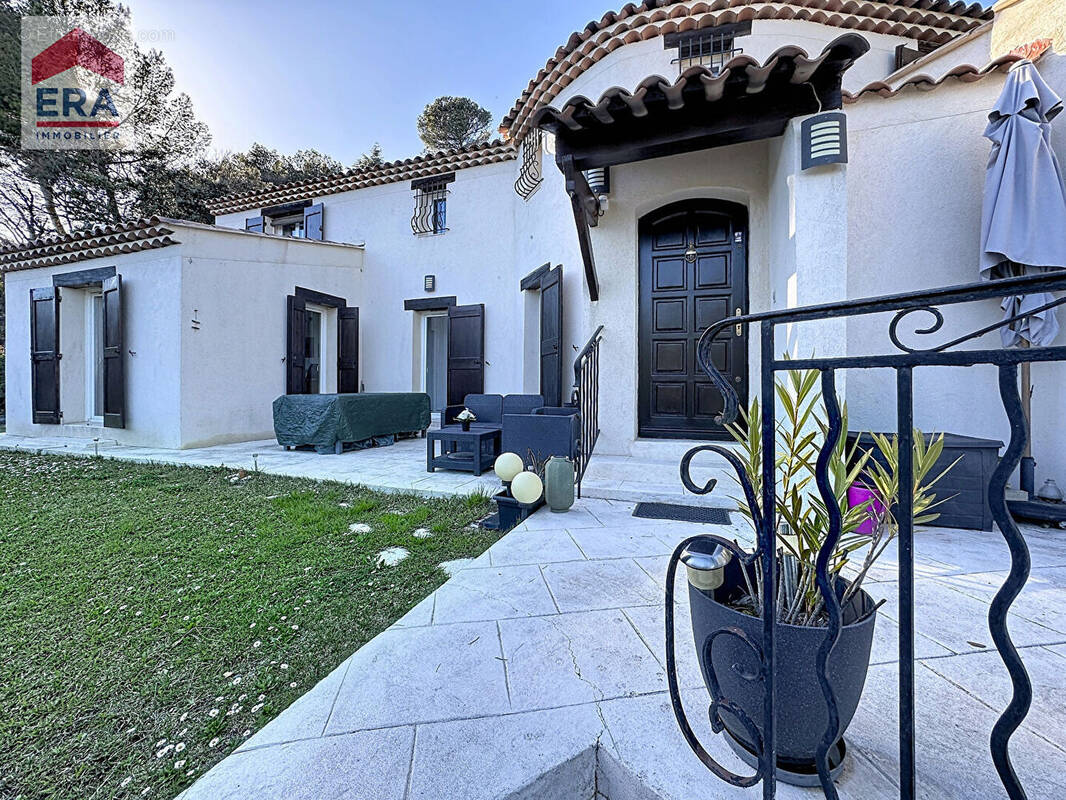 Maison à BOUC-BEL-AIR