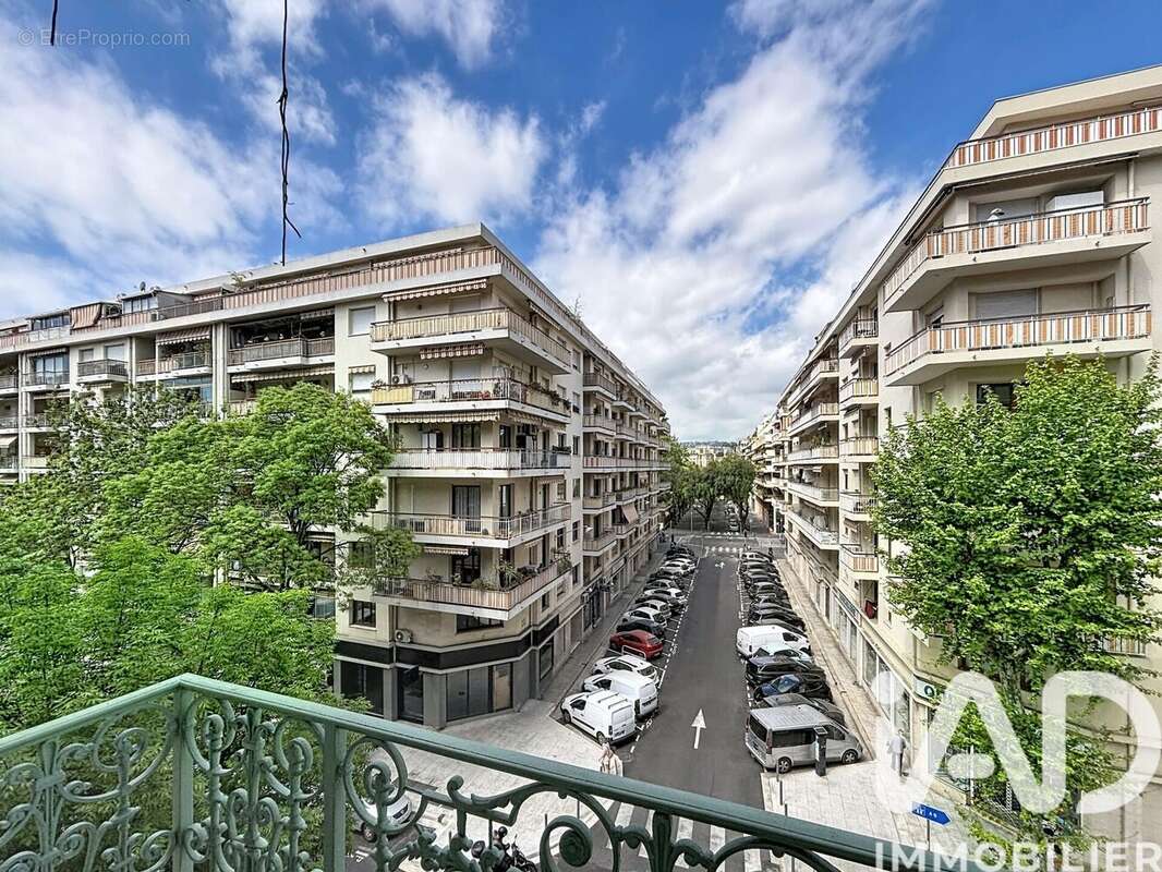 Photo 2 - Appartement à NICE
