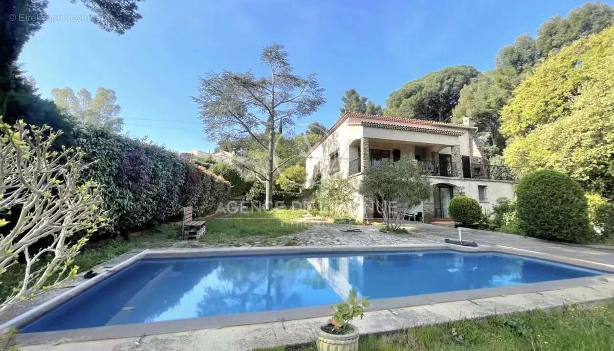 Maison à LA SEYNE-SUR-MER