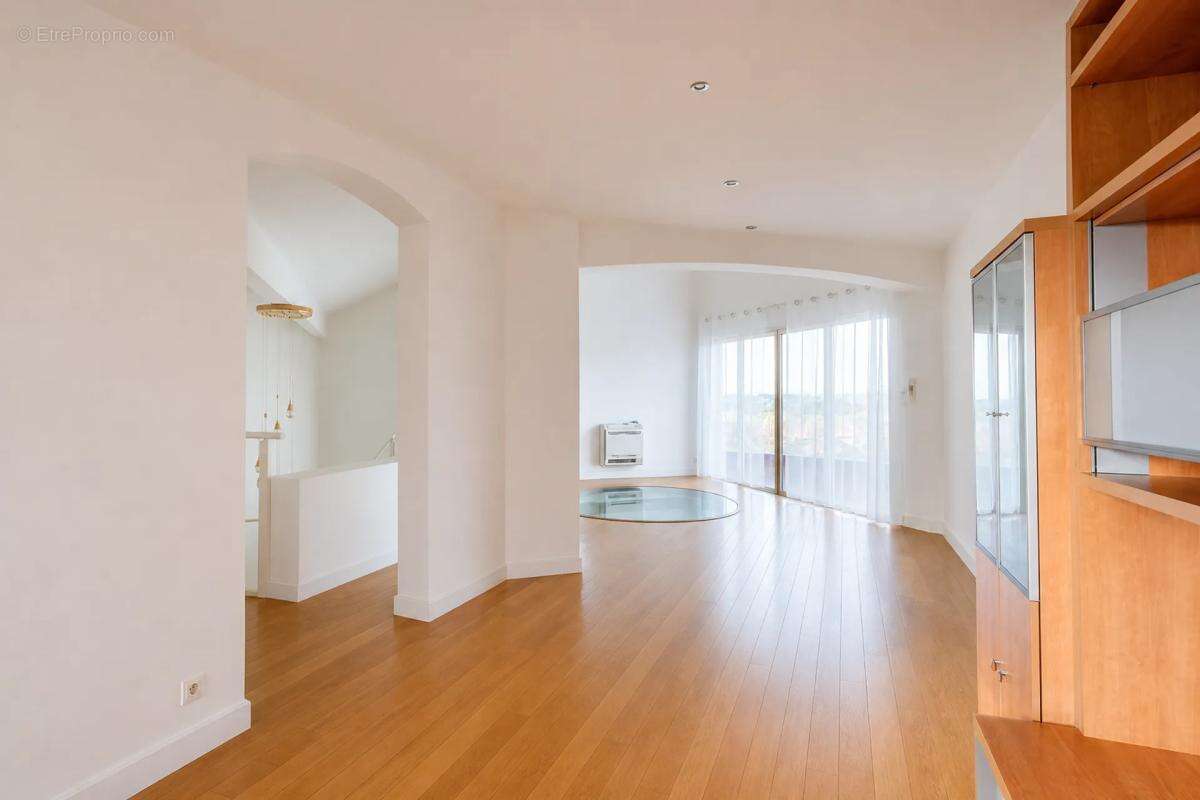 Maison de 9 pièces de 320 m² à 10min d'Albi - photo 26