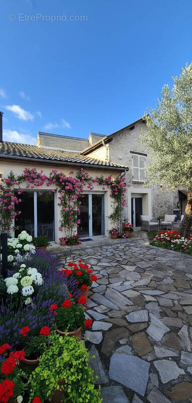 Maison à CROISSY-SUR-SEINE