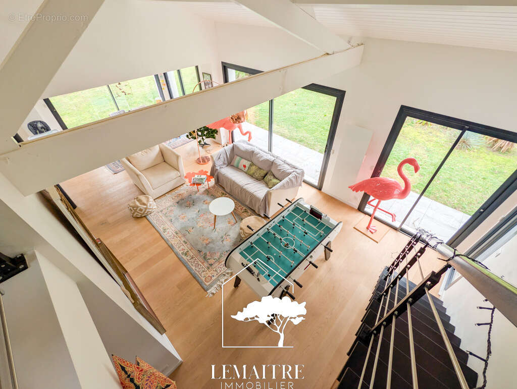 Maison à LES MATHES