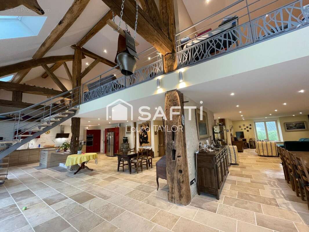 Maison 350 m² à Colmier-Le-Haut  - photo 6