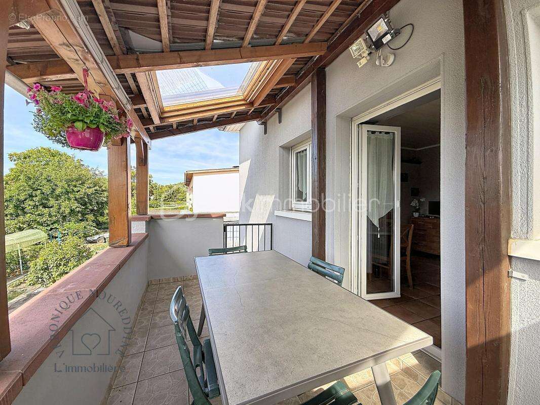 Maison 4 chambres, 3 garages, jardin, proche des commodités - photo 10