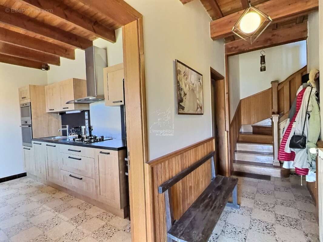 Maison à SAINT-SAUVEUR-CAMPRIEU