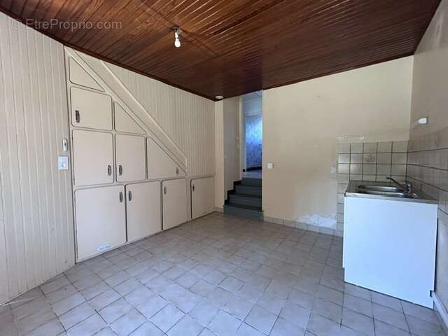 Maison à MEUZAC