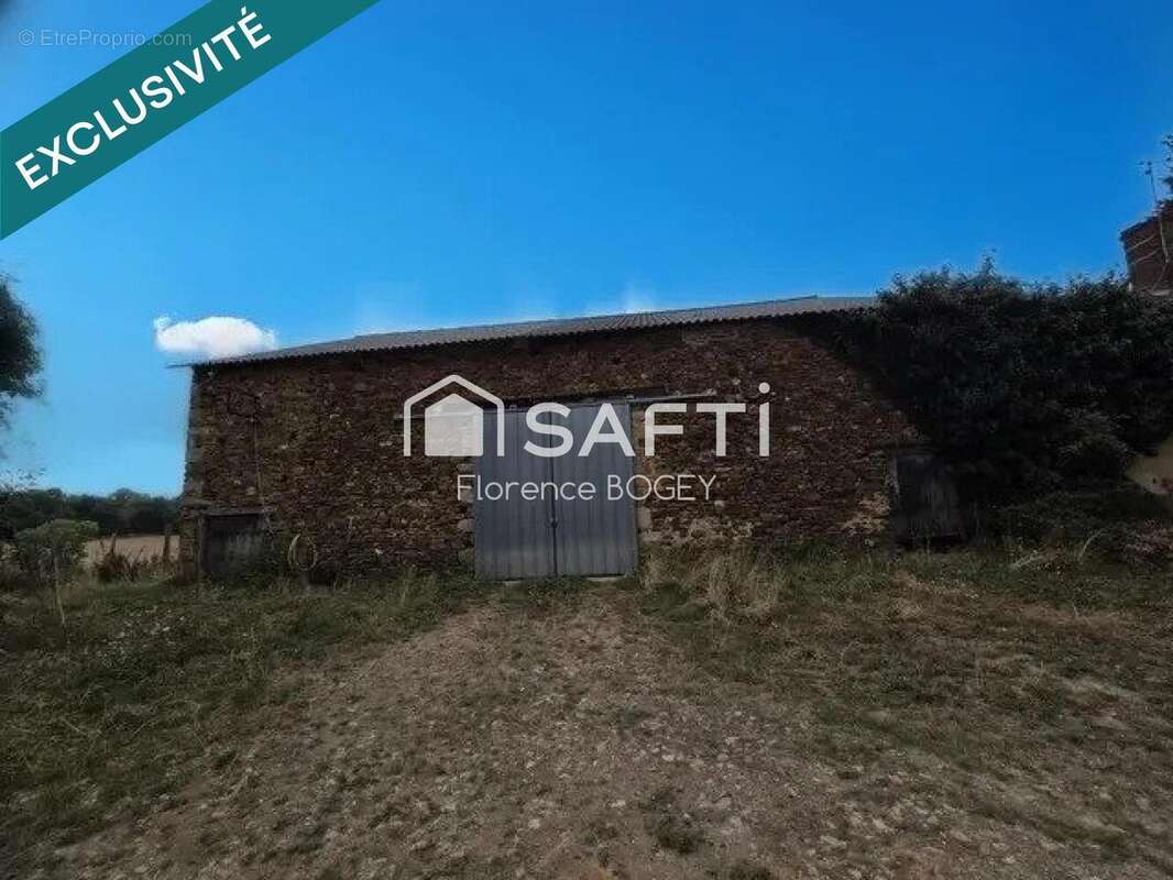 Photo 4 - Maison à BUSSIERE-POITEVINE
