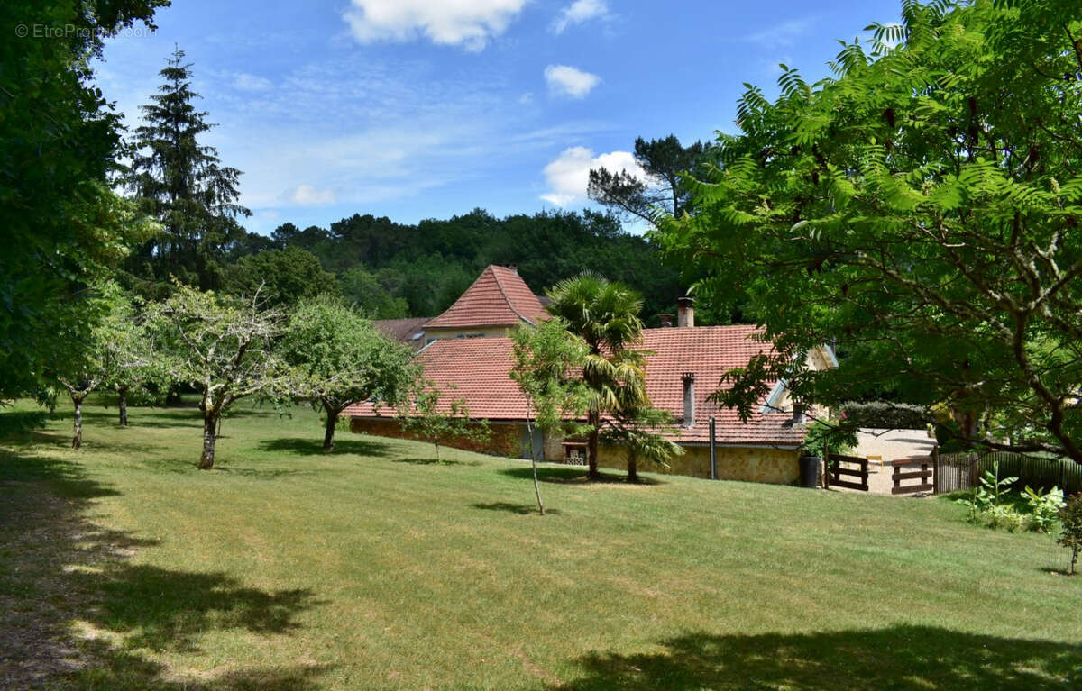 Maison à PRAYSSAC