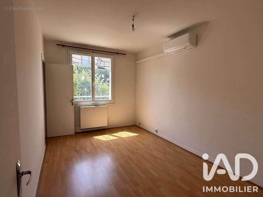 Photo 9 - Appartement à SAINT-AMAND-MONTROND