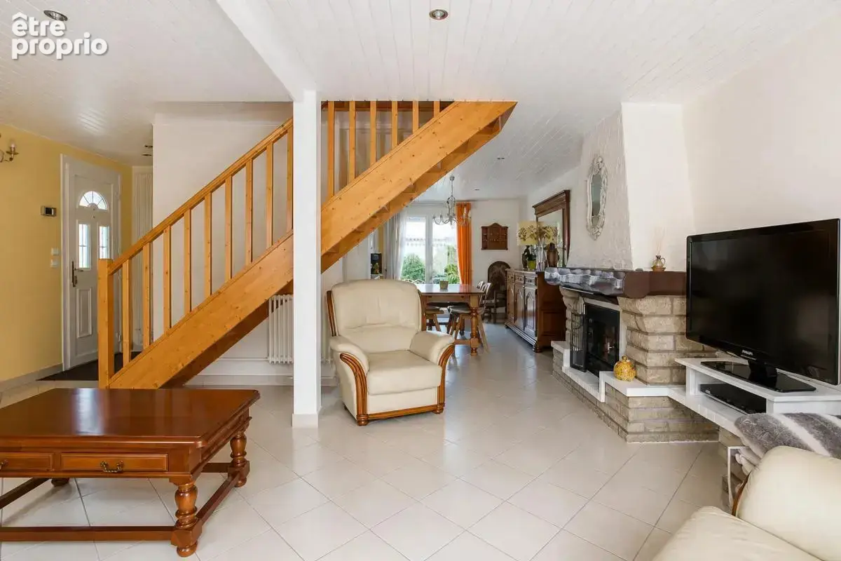 Maison de 3 pièces de 120 m² à Saint-Pierre-lès-Nemours - photo 2